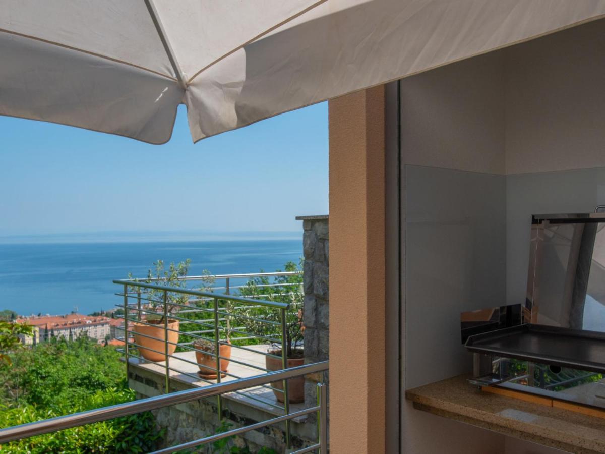 Holiday Home Nikolina By Interhome Ловран Экстерьер фото