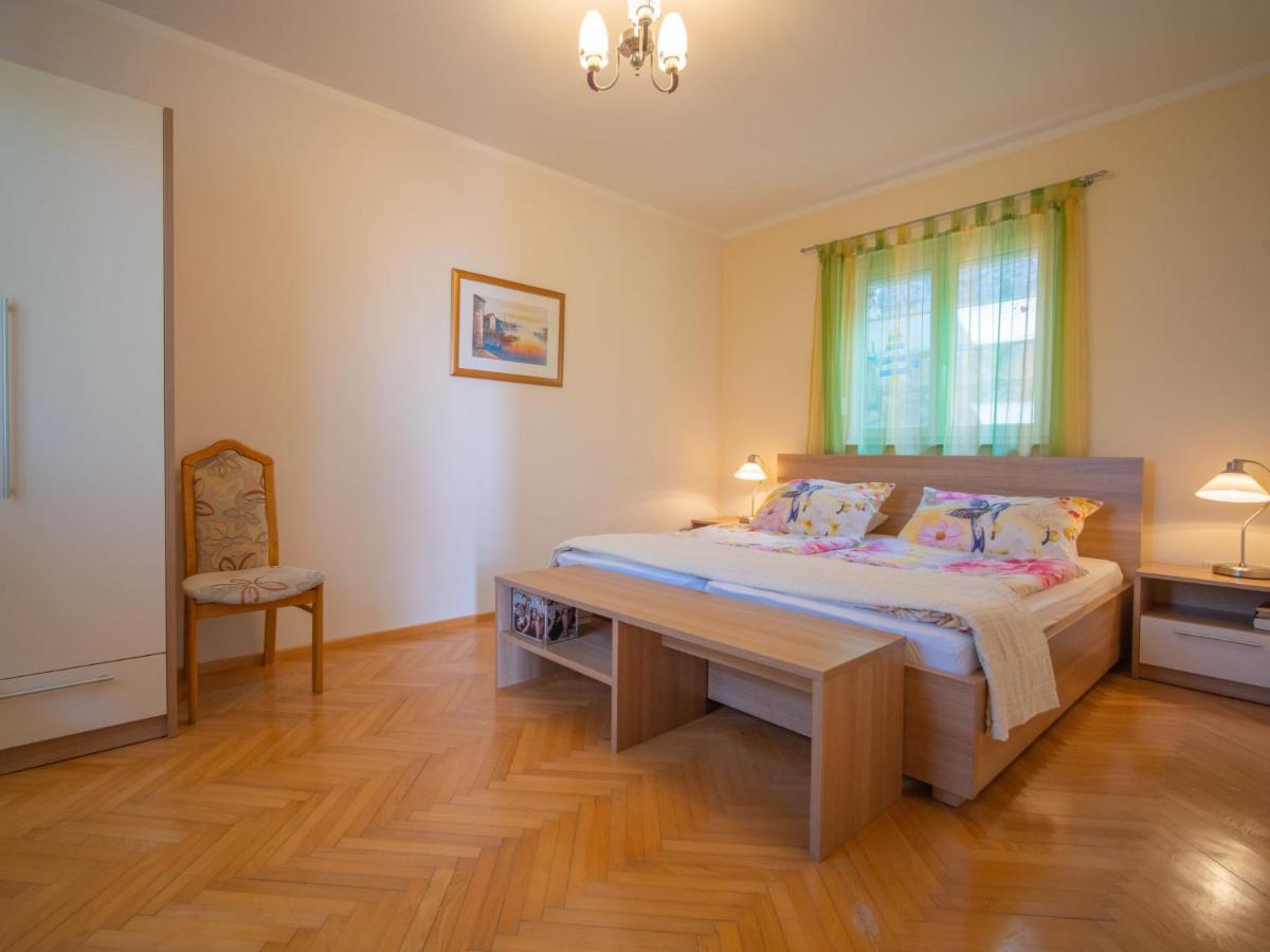 Holiday Home Nikolina By Interhome Ловран Экстерьер фото